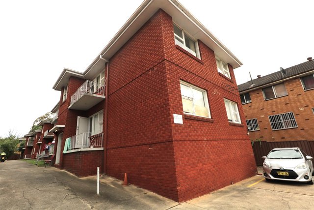 2/276 Lakemba Street, NSW 2195
