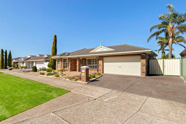 33 Pintail Crescent, VIC 3038