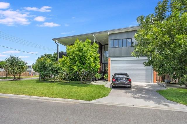 4 Golden Square, QLD 4011