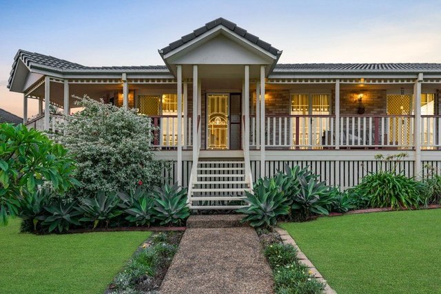 18 Heritage Boulevard, QLD 4118
