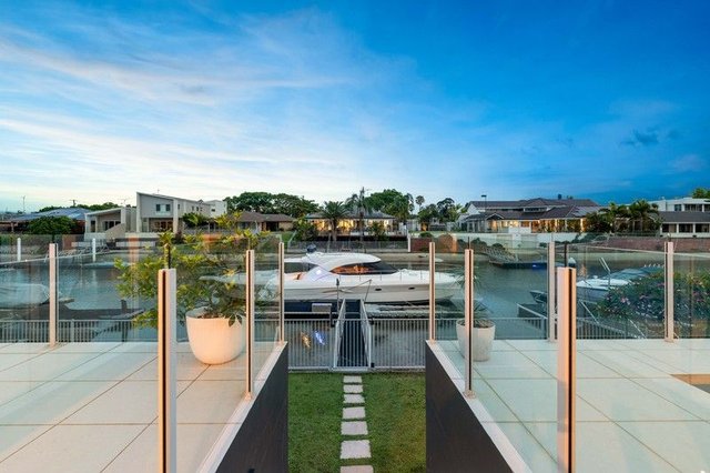 16 Boomerang Crescent, QLD 4217