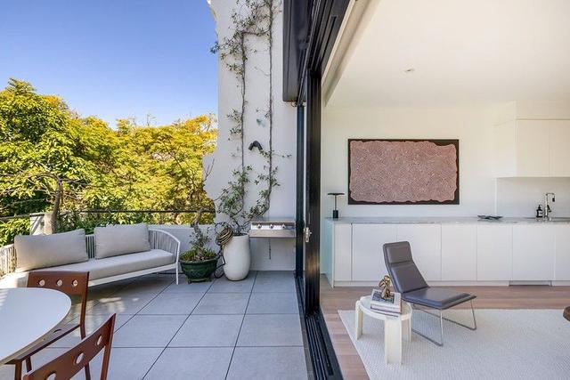 11 Roslyn Gardens, NSW 2011
