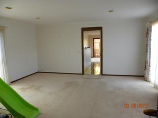 Lounge (2013-08-30)
