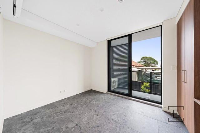 13/2 Petty Avenue, NSW 2199