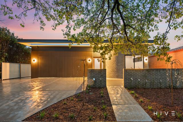 4 Cassinia Street, ACT 2602