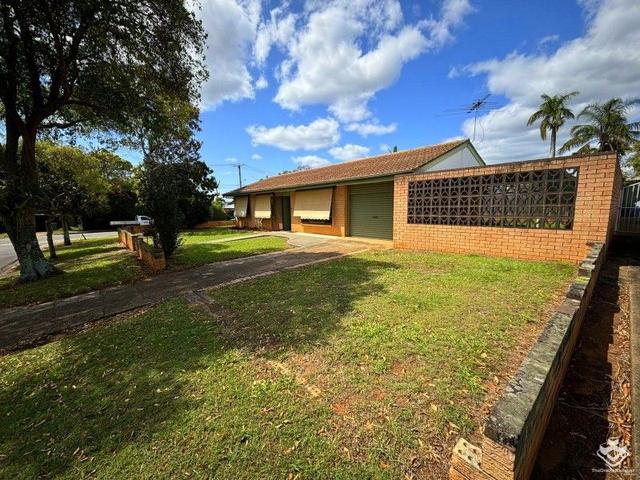 2 Brenda Court, QLD 4119