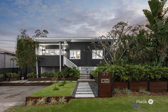 37 David Road, QLD 4121