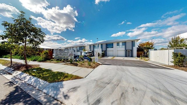 35 Mark Dillon Circuit, QLD 4300