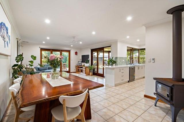 11 Hunt Court, WA 6285