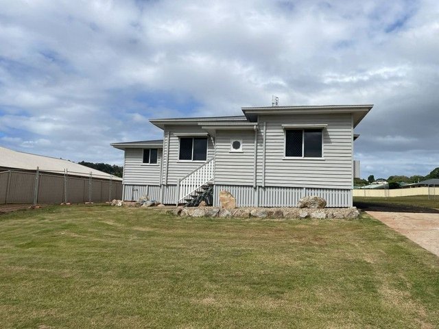 16 Frangipani Drive, QLD 4610