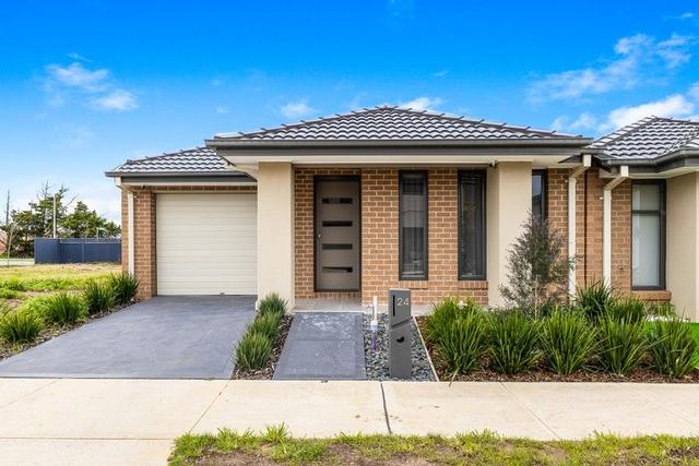24 Clelland Way, VIC 3978
