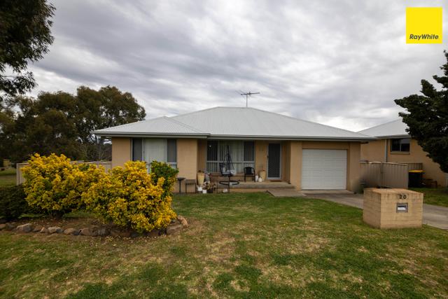 20 Lake Inverell Drive, NSW 2360