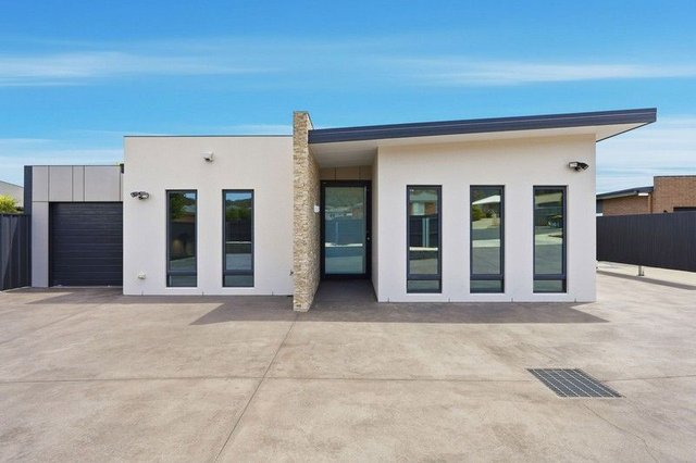 1/52 Mariah Crescent, TAS 7019