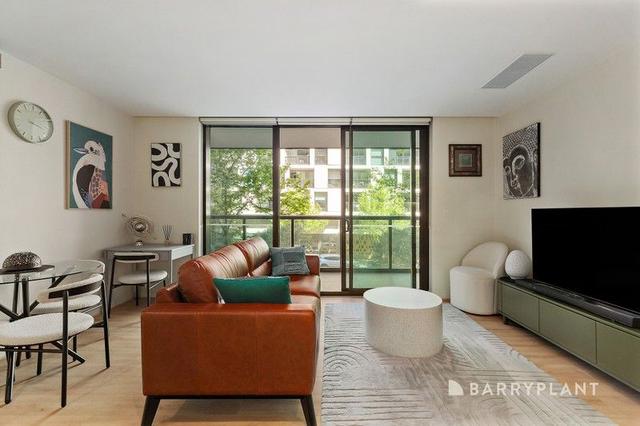 1F/8 Waterside Place, VIC 3008