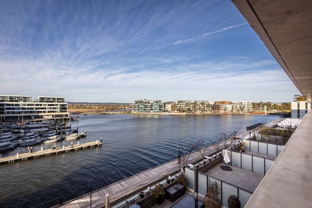 12/29 Eastlake Parade, ACT 2604