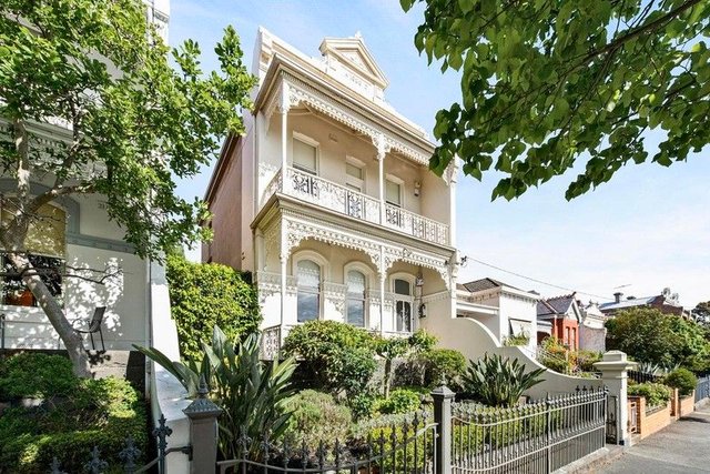 911 Drummond Street, VIC 3054