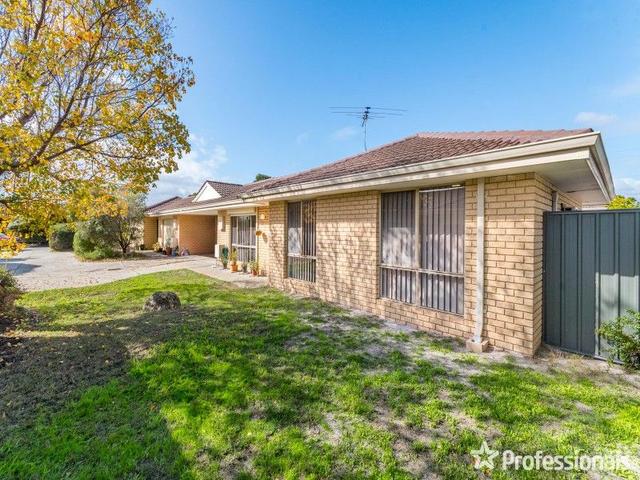 7/12 Farnaby Lane, WA 6107