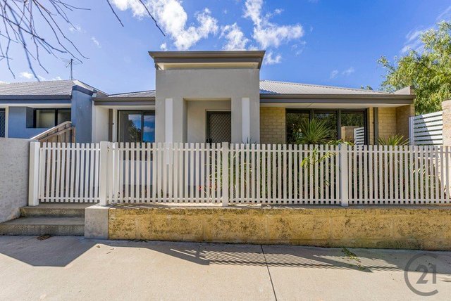 11 Tamarind Lane, WA 6210