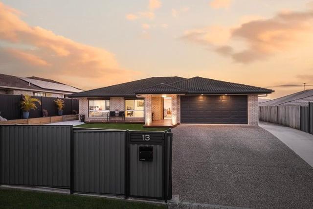 13 Edgeware Road, QLD 4209
