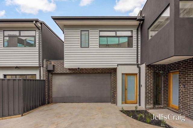 2/8 Strong Street, VIC 3015