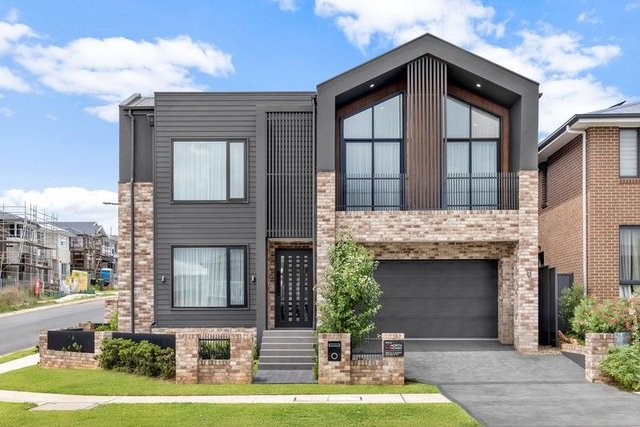 114 Tallawong Road, NSW 2155