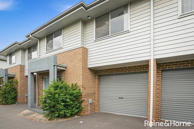 2/154 Adelaide Street, NSW 2760