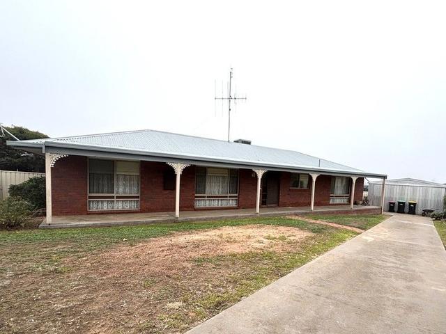 8 Albert St, VIC 3478