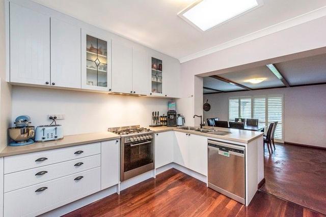 46 Berehaven Avenue, WA 6108