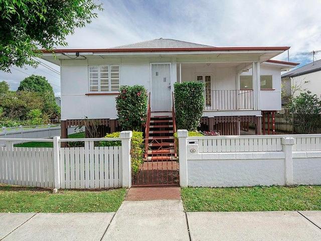 15 Holmes Street, QLD 4105