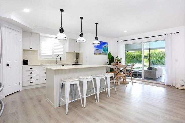 4 Clematis Avenue, QLD 4216