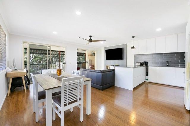 2/3 Kingia Court, QLD 4220
