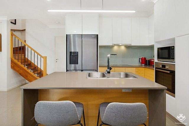 25/70 Warringah Street, QLD 4053