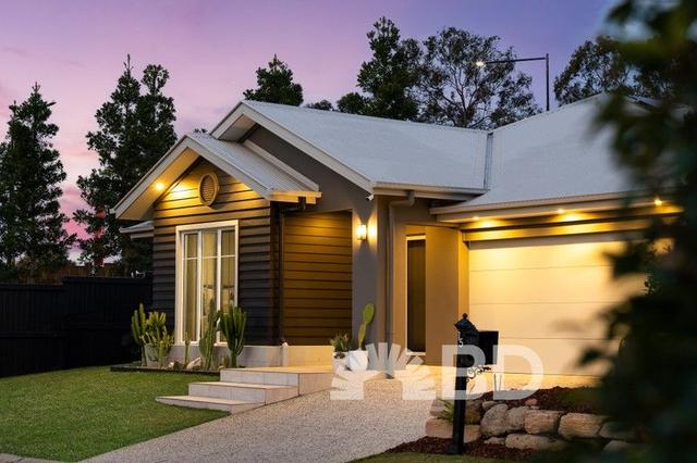 15 Grey Crescent, QLD 4504