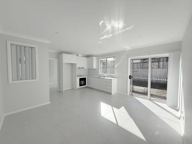 25a Mainsbridge Avenue, NSW 2170