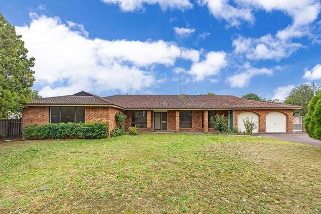 27 Hughes Avenue, NSW 2750