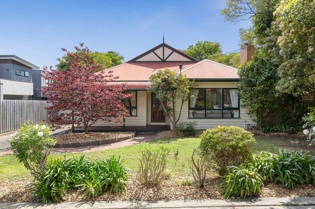 33 Lomond Avenue, VIC 3137