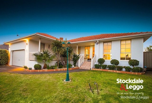 17 Lancaster Court, VIC 3059