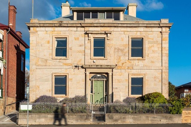 132 Davey Street, TAS 7000