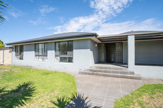 38 Geneva Crescent, NSW 2650