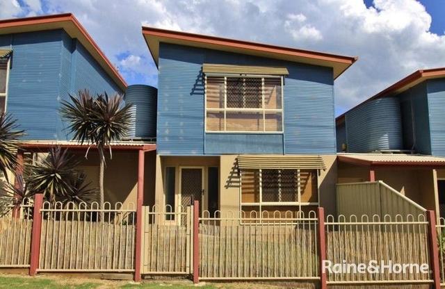 3/26 Edward Street, QLD 4610