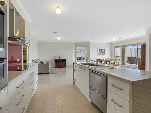 4 Dunn Court, VIC 3714