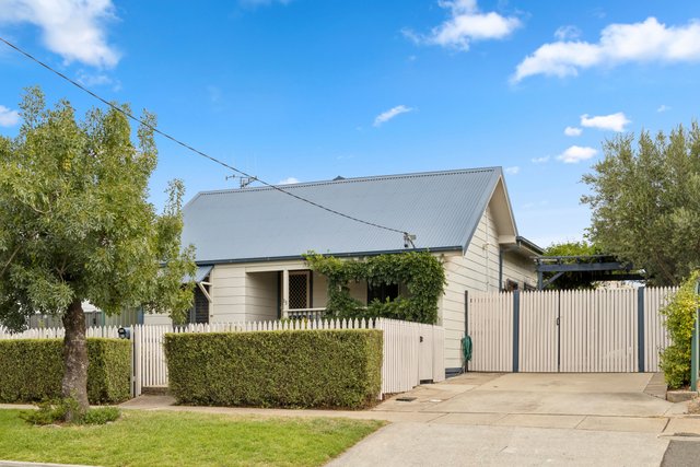 13 Derrima Road, NSW 2620