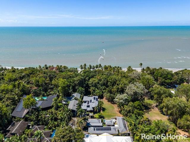 2/2-12 Reef Street (The Beachfront Estate), QLD 4877