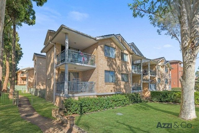 8/74-76 Stapleton Street, NSW 2145