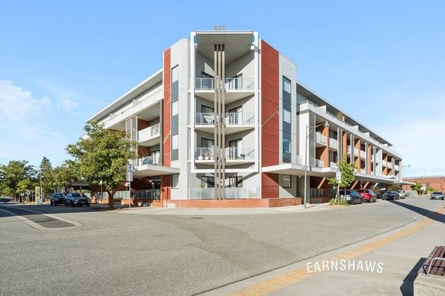 17/21 Foundry Road, WA 6056