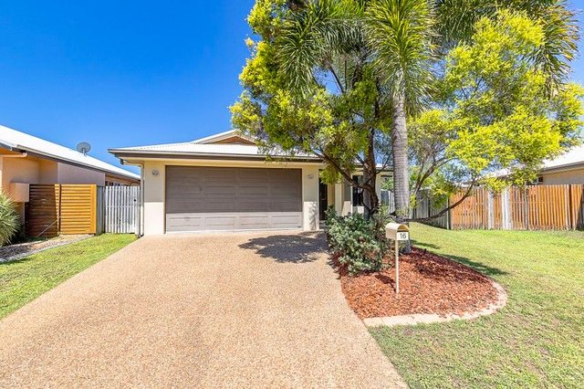 16 Bluff Street, QLD 4818