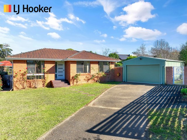 8 Bindon Close, NSW 2541