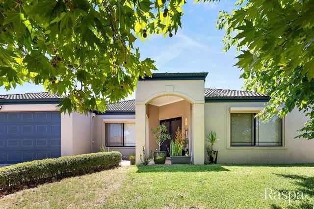 16 Lomax Court, WA 6164