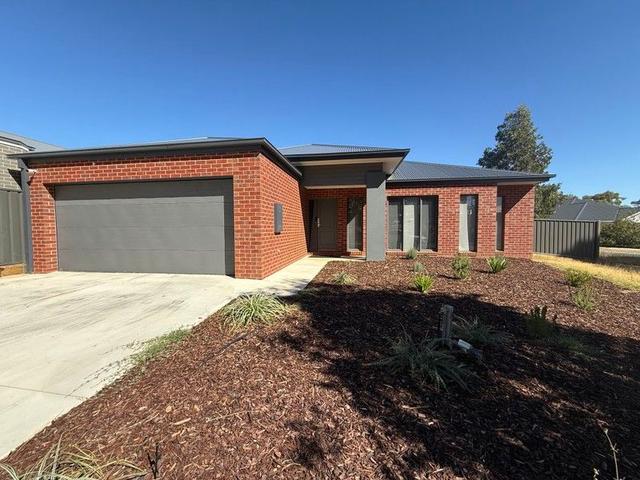 66 Coomoora Circuit, VIC 3551