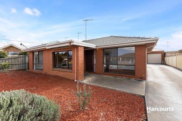 1/3 Nanworen  Crescent, VIC 3215